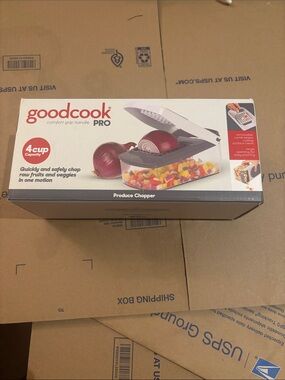 NWT Good cook Pro Vegetable Chopper with White and Gray Accents